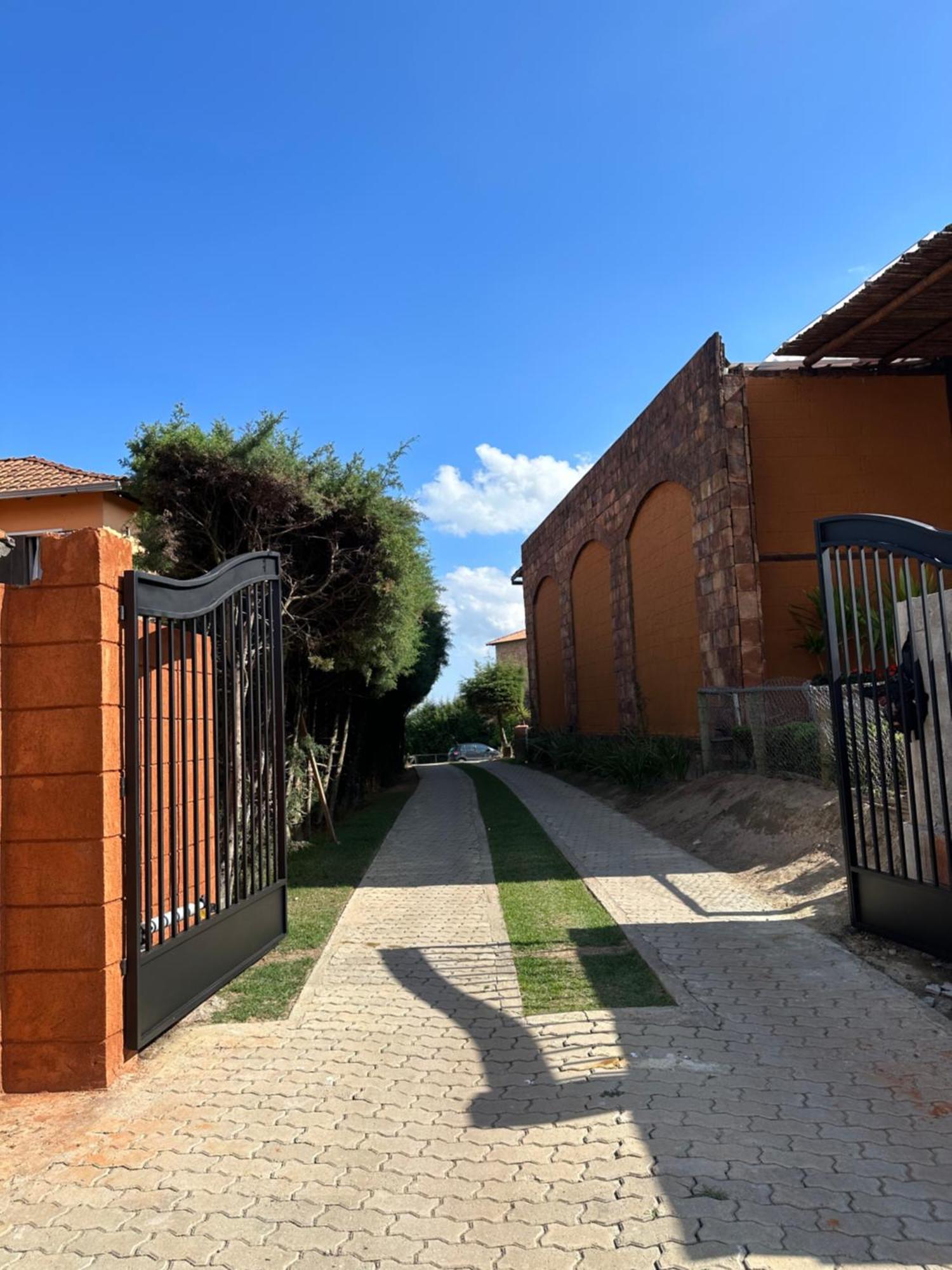 Pousada Do Rei Arthur Lavras Novas Kültér fotó